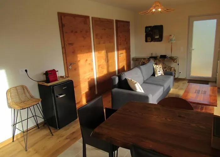 아파트 La Chouette Dort Le Du Retour A La Source 다보